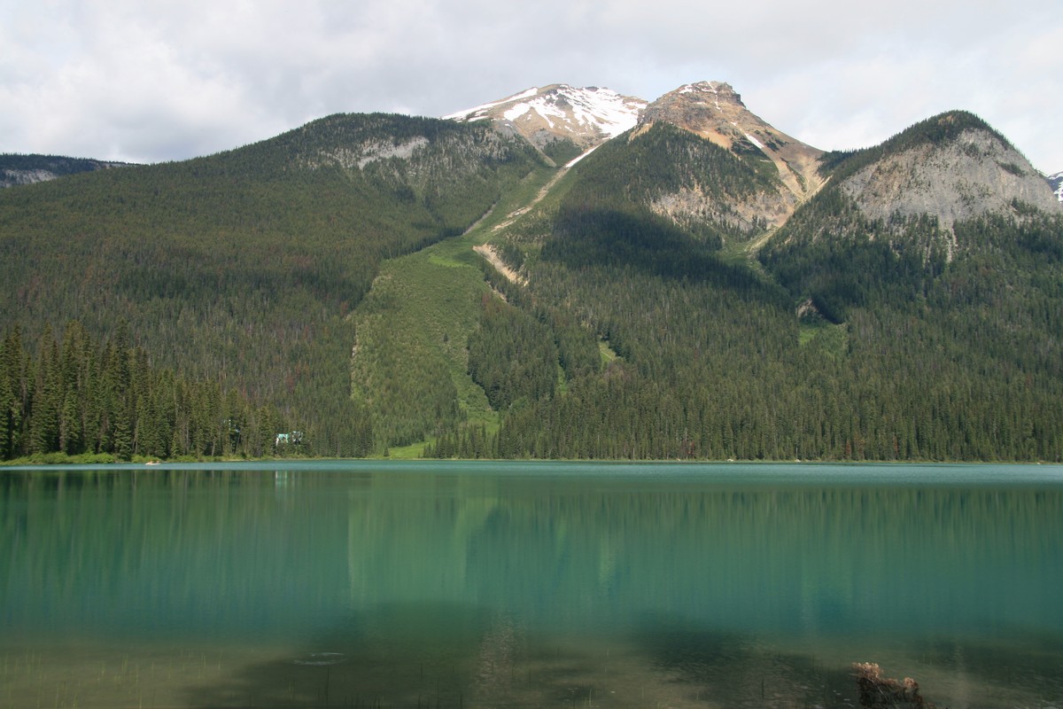 Emerald lake in Alberta
